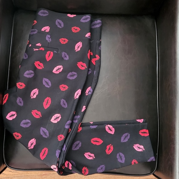 TORRID POCKET PIXIE SKINNY STUDIO LUXE PONTE HIGH-RISE PANT - NEW- Plus Size 0X - Picture 7 of 9